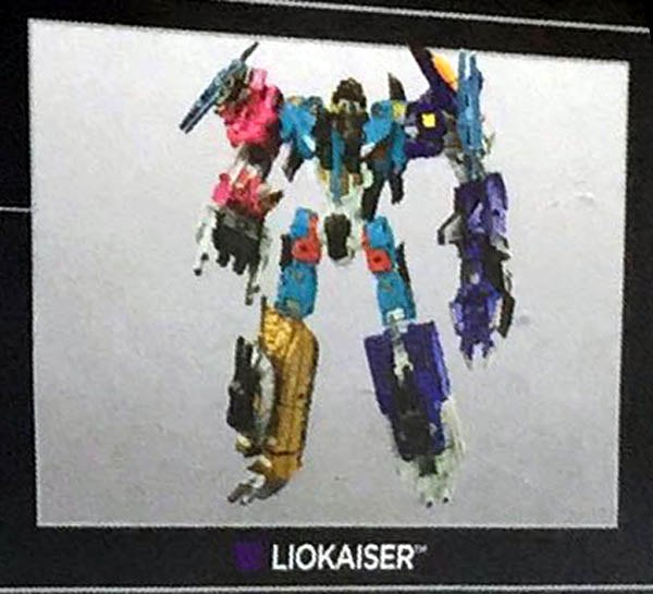 BotCon 2016   LIOKAISER Coming To Transformers Combiner Wars Revealed (1 of 1)